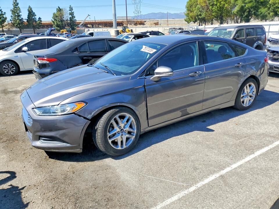 2013 FORD Fusion