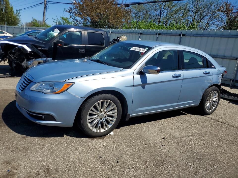 2012 CHRYSLER 200