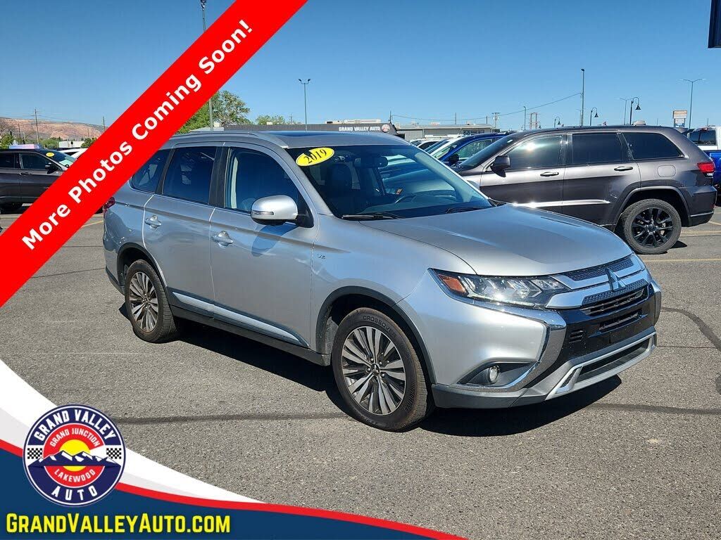 2019 MITSUBISHI Outlander