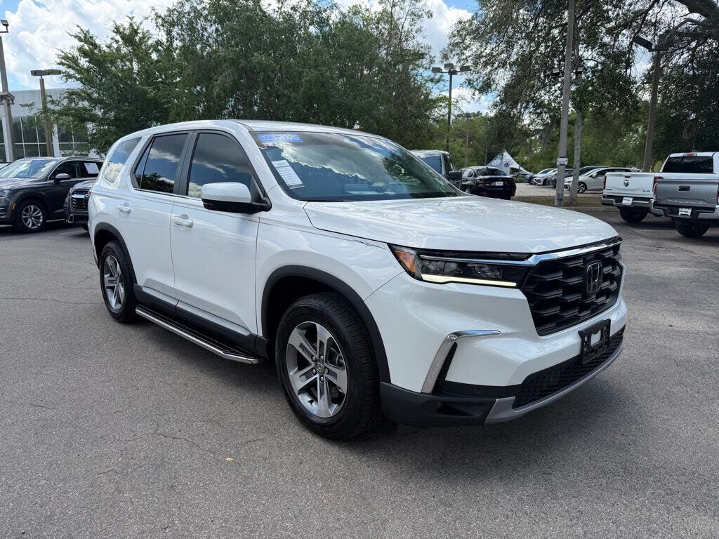 2025 HONDA Pilot