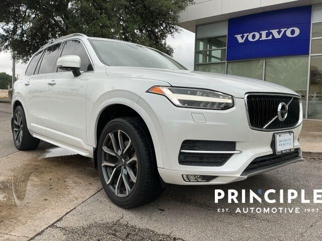 2016 VOLVO XC90