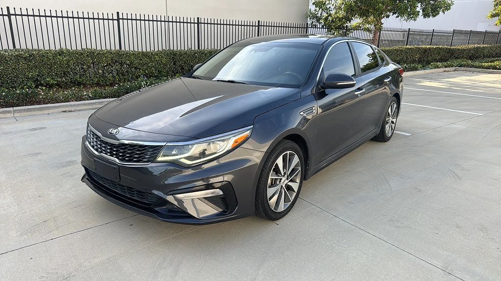 2019 KIA Optima