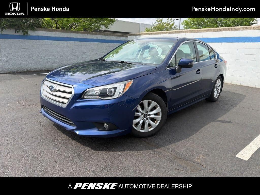 2017 SUBARU Legacy
