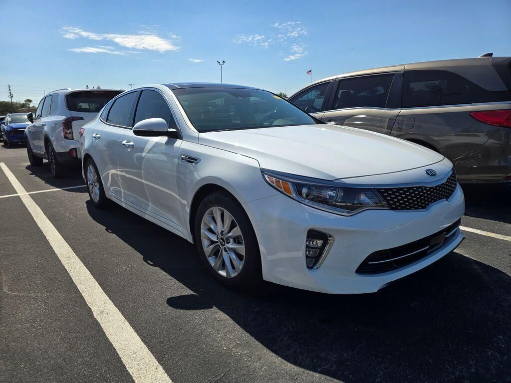 2018 KIA Optima