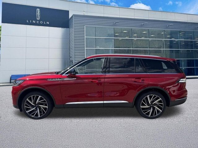 2026 LINCOLN Aviator