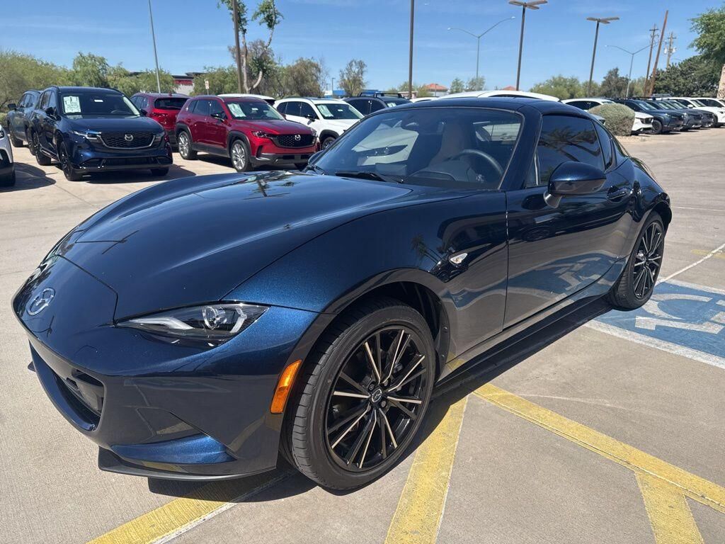 2025 MAZDA MX-5