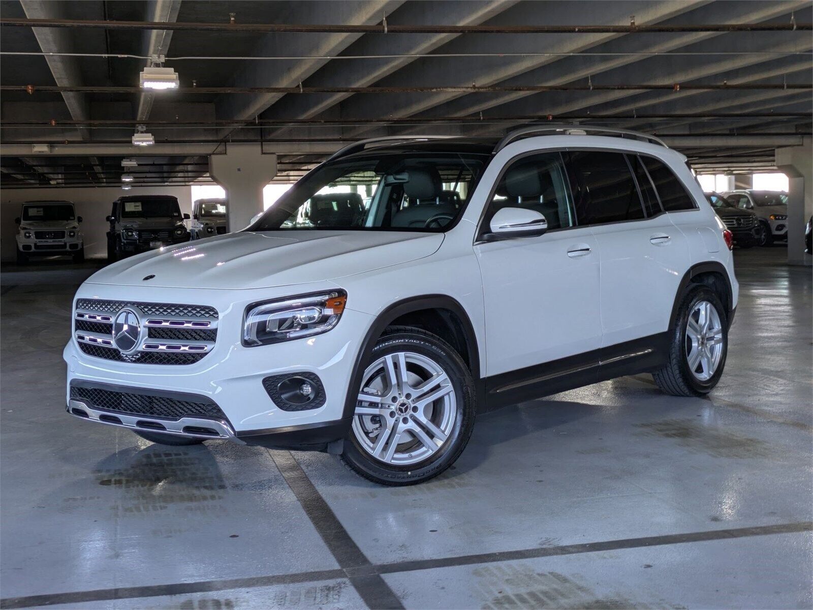 2023 MERCEDES-BENZ GLB-Class