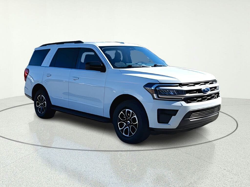 2022 FORD Expedition