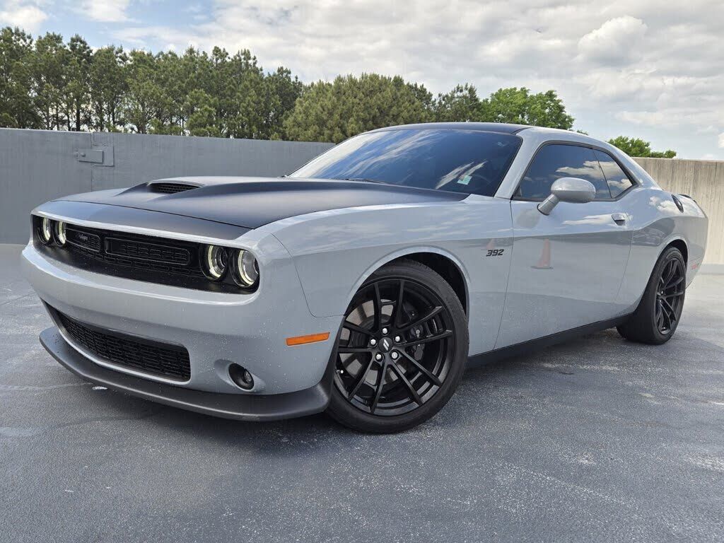 2021 DODGE Challenger