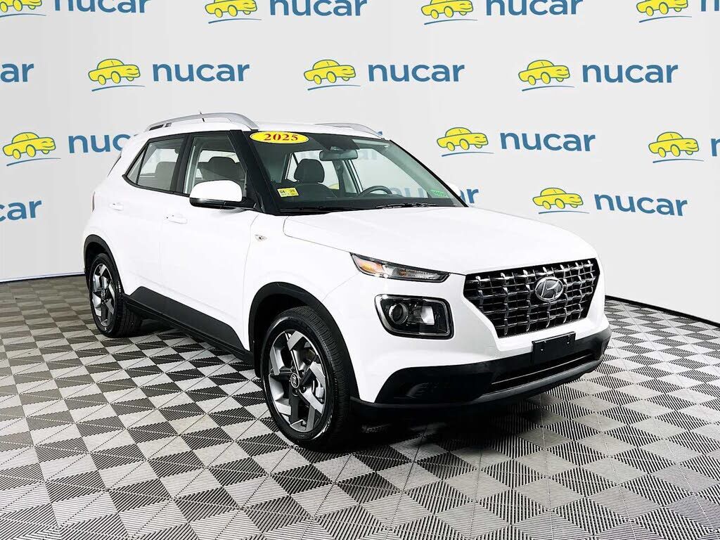 2025 HYUNDAI Venue