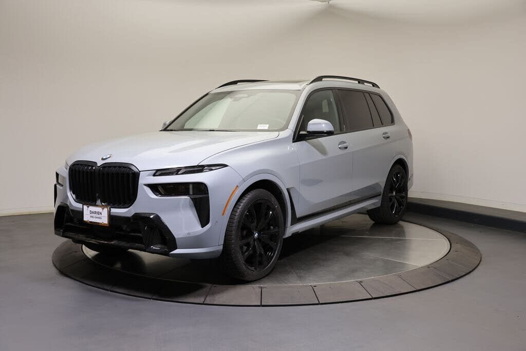 2024 BMW X7