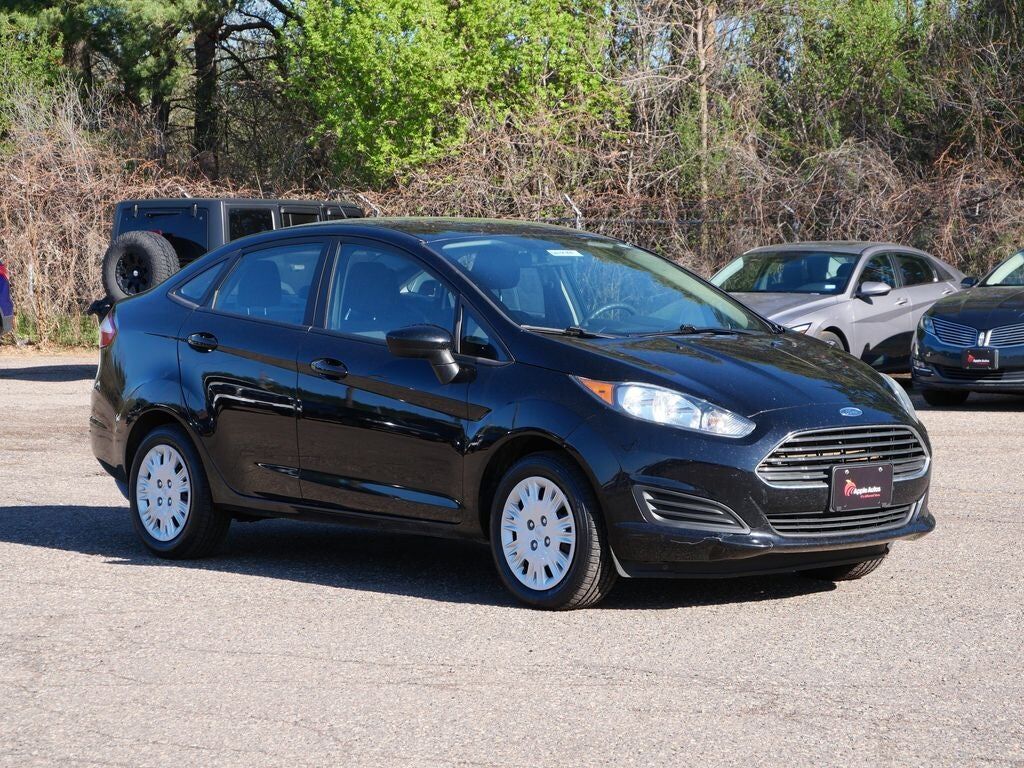 2017 FORD Fiesta