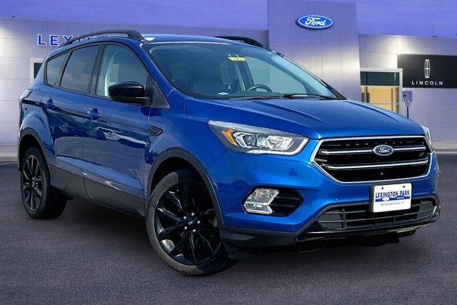 2017 FORD Escape