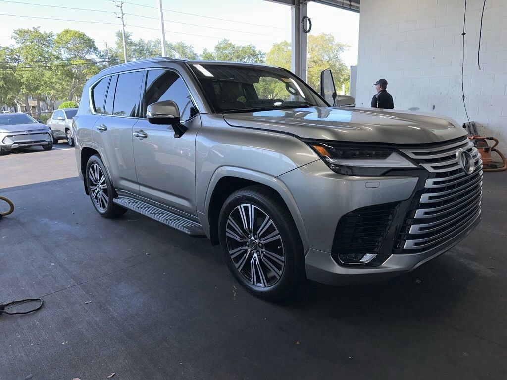 2026 LEXUS LX