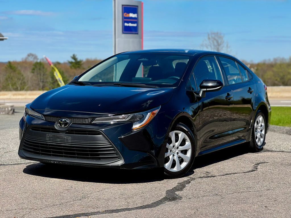 2024 TOYOTA Corolla