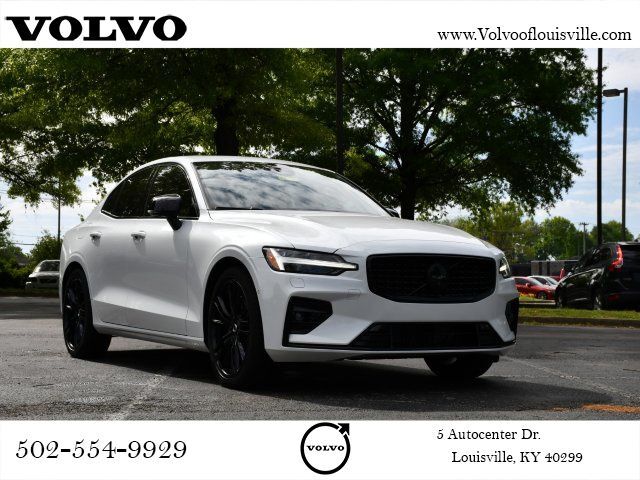 2023 VOLVO S60
