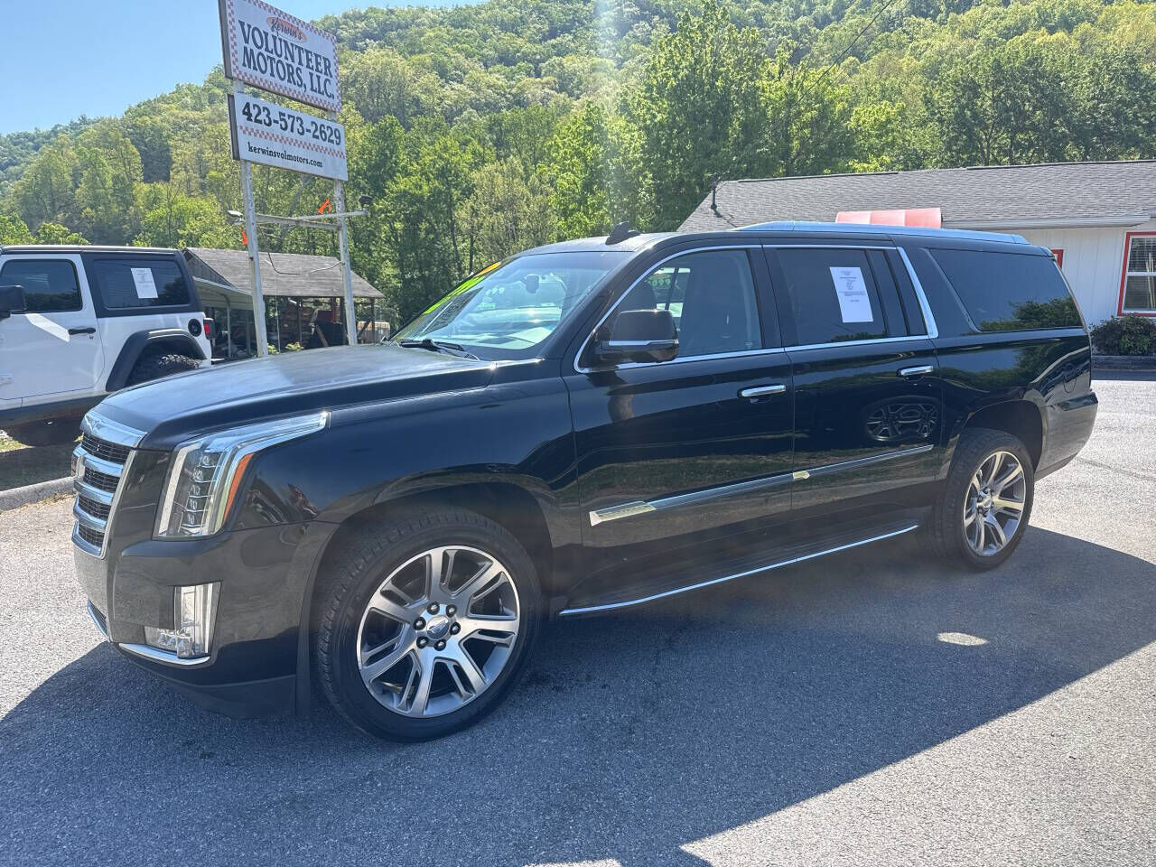 2016 CADILLAC Escalade