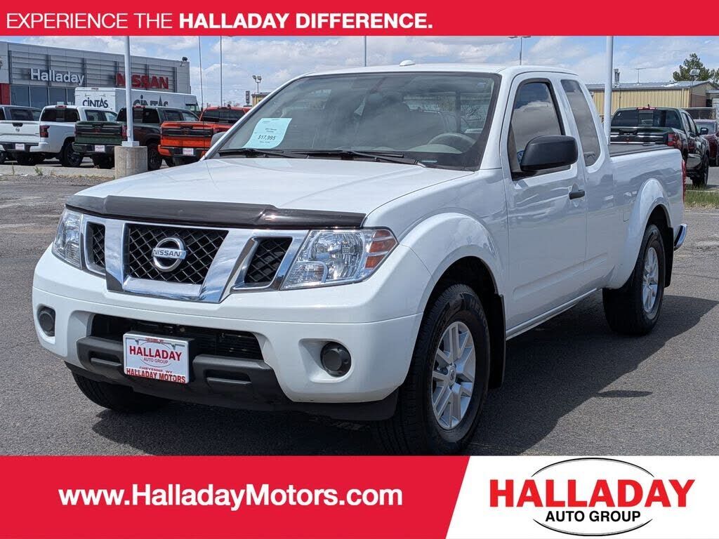 2017 NISSAN Frontier