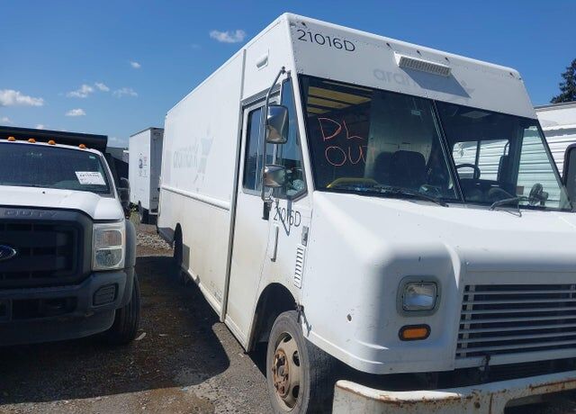 2009 FREIGHTLINER MT 45 Chassis