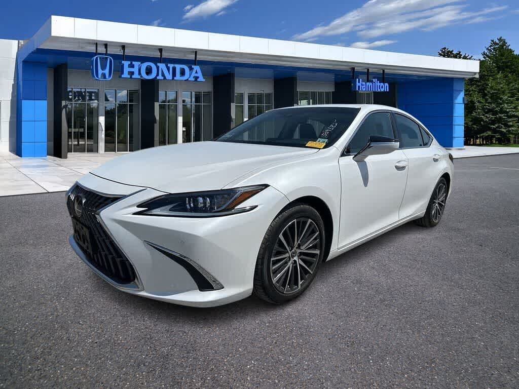 2023 LEXUS ES