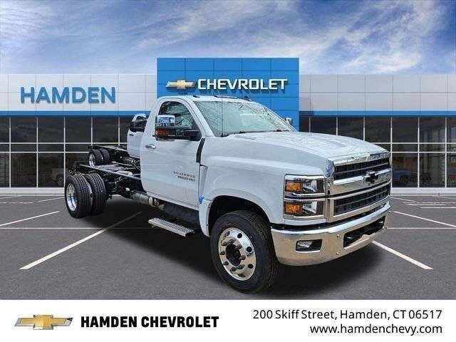 2024 GMC Silverado Medium Duty