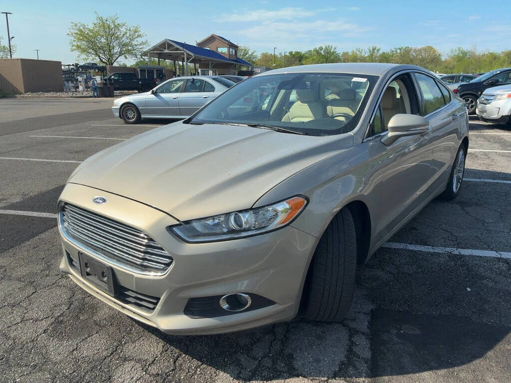 2015 FORD Fusion