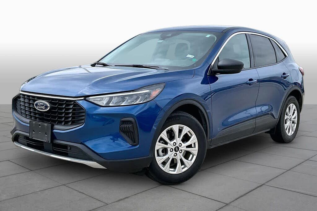 2023 FORD Escape