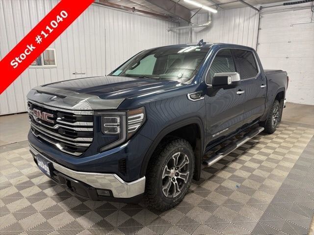 2023 GMC Sierra