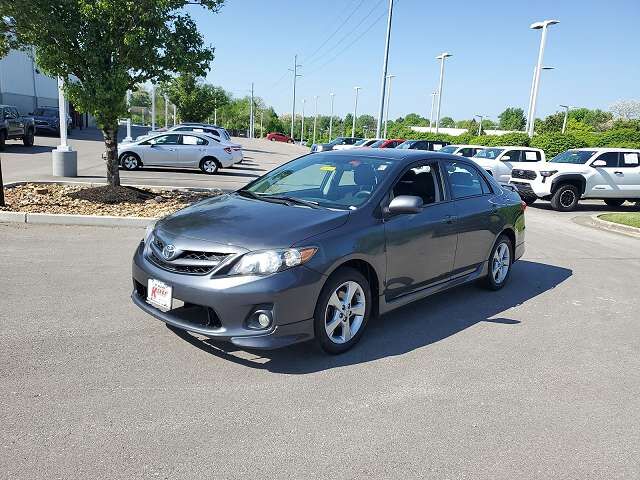 2011 TOYOTA Corolla
