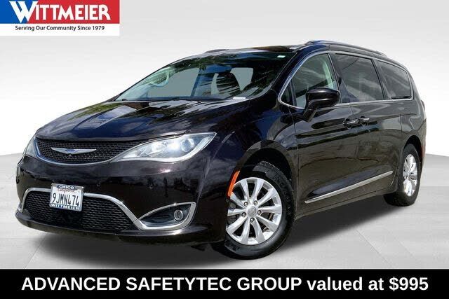 2019 CHRYSLER Pacifica