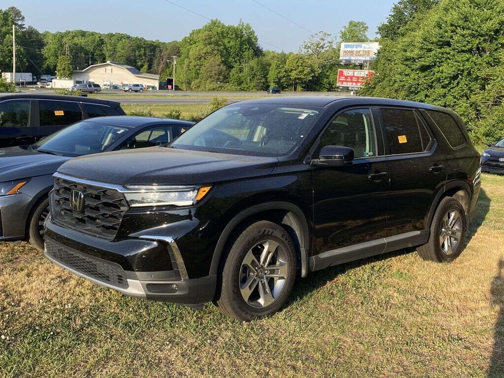 2023 HONDA Pilot