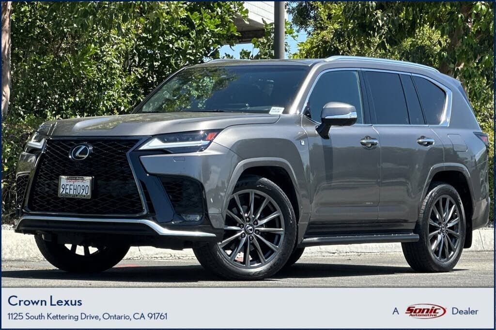2022 LEXUS LX
