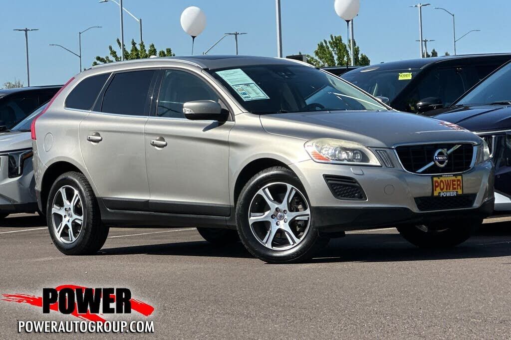 2011 VOLVO XC60