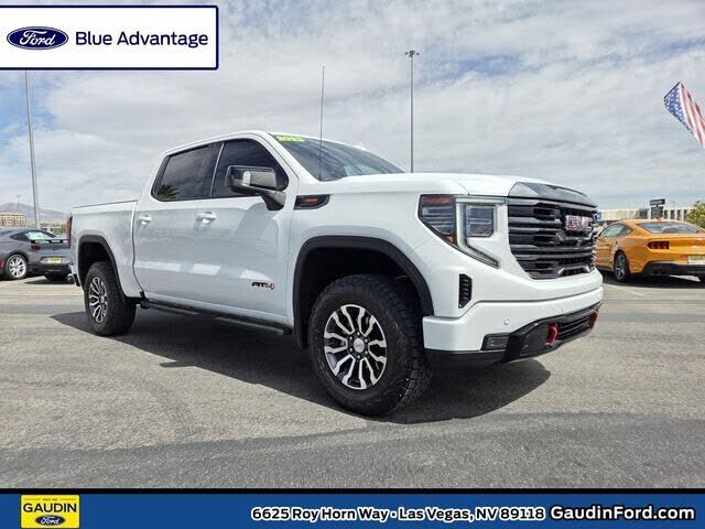 2023 GMC Sierra