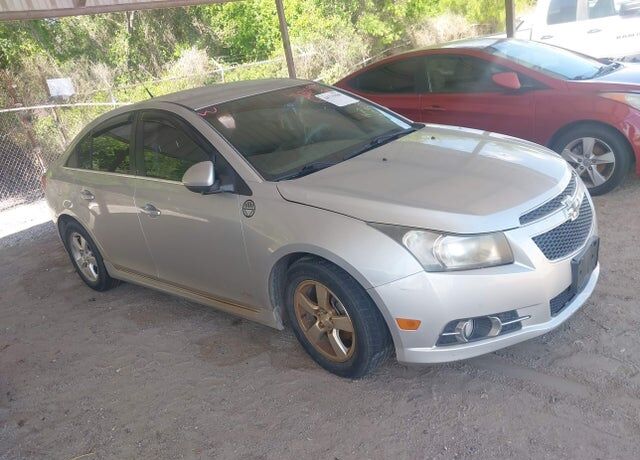 2012 CHEVROLET Cruze