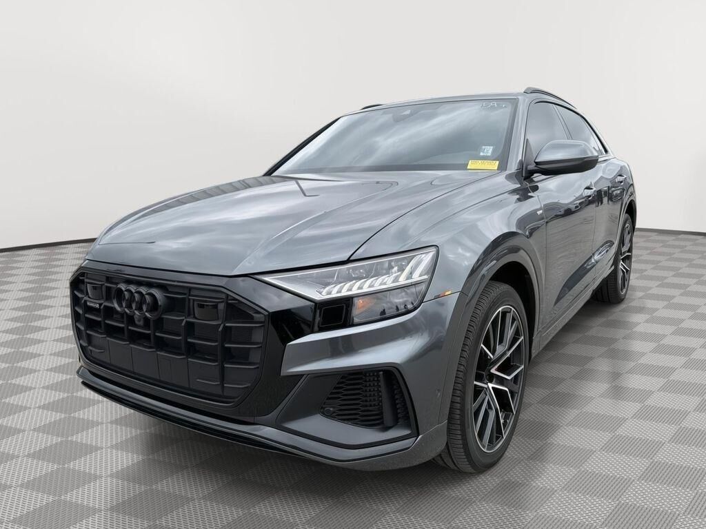 2023 AUDI Q8