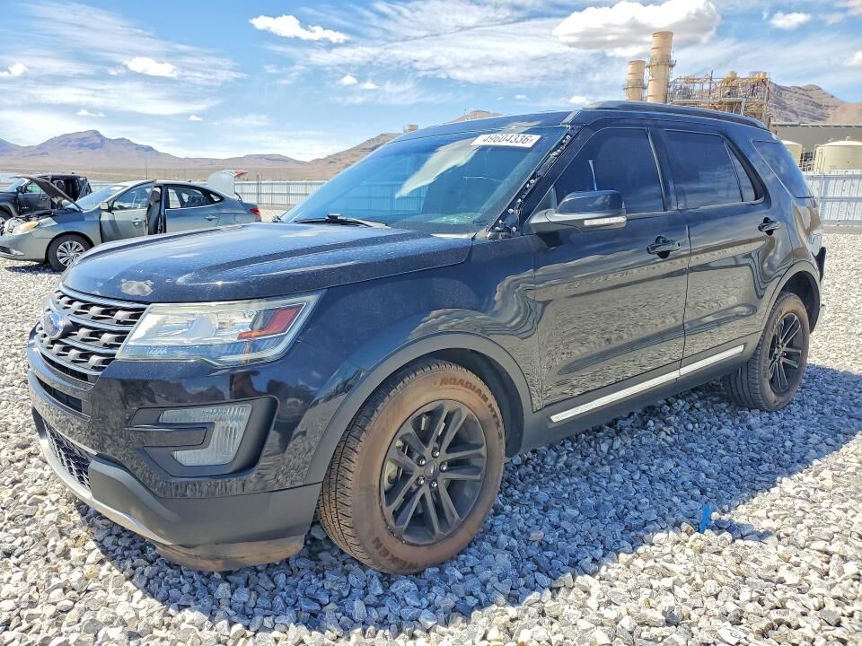 2017 FORD Explorer