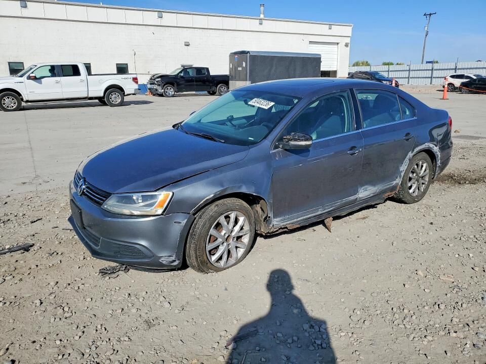 2013 VOLKSWAGEN Jetta