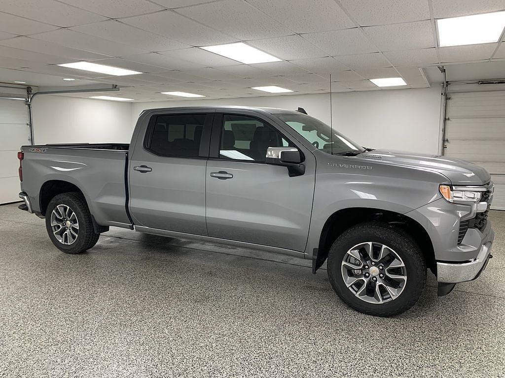 2026 CHEVROLET Silverado