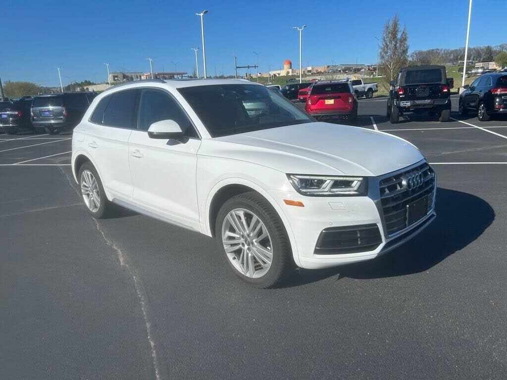 2018 AUDI Q5