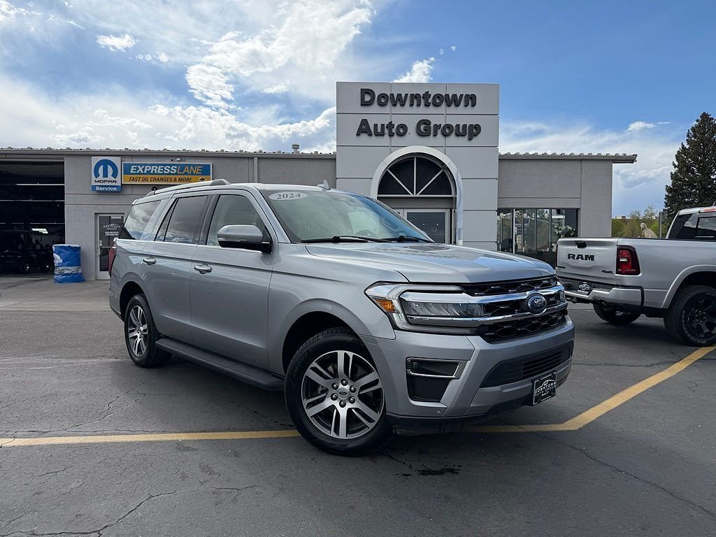 2024 FORD Expedition