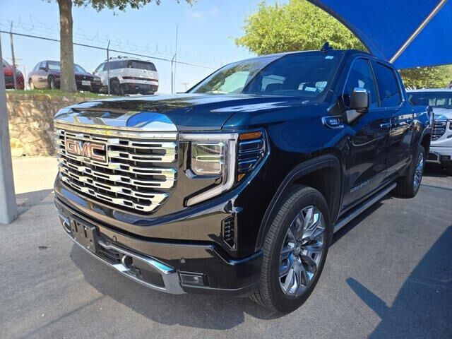 2024 GMC Sierra