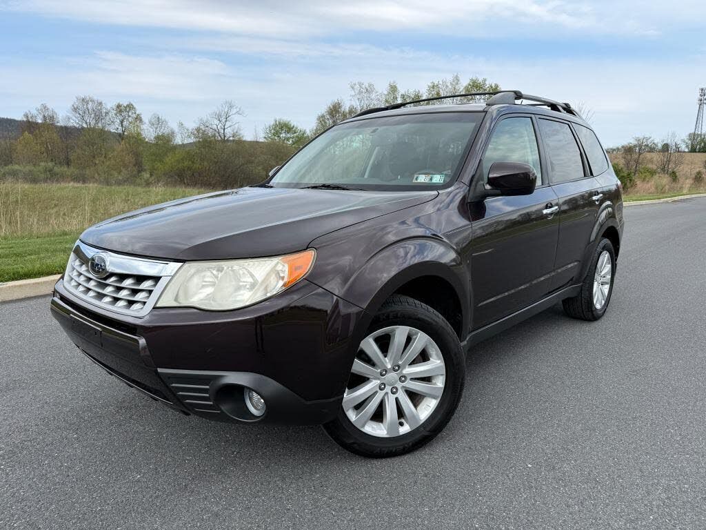 2013 SUBARU Forester