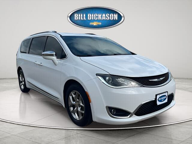 2019 CHRYSLER Pacifica