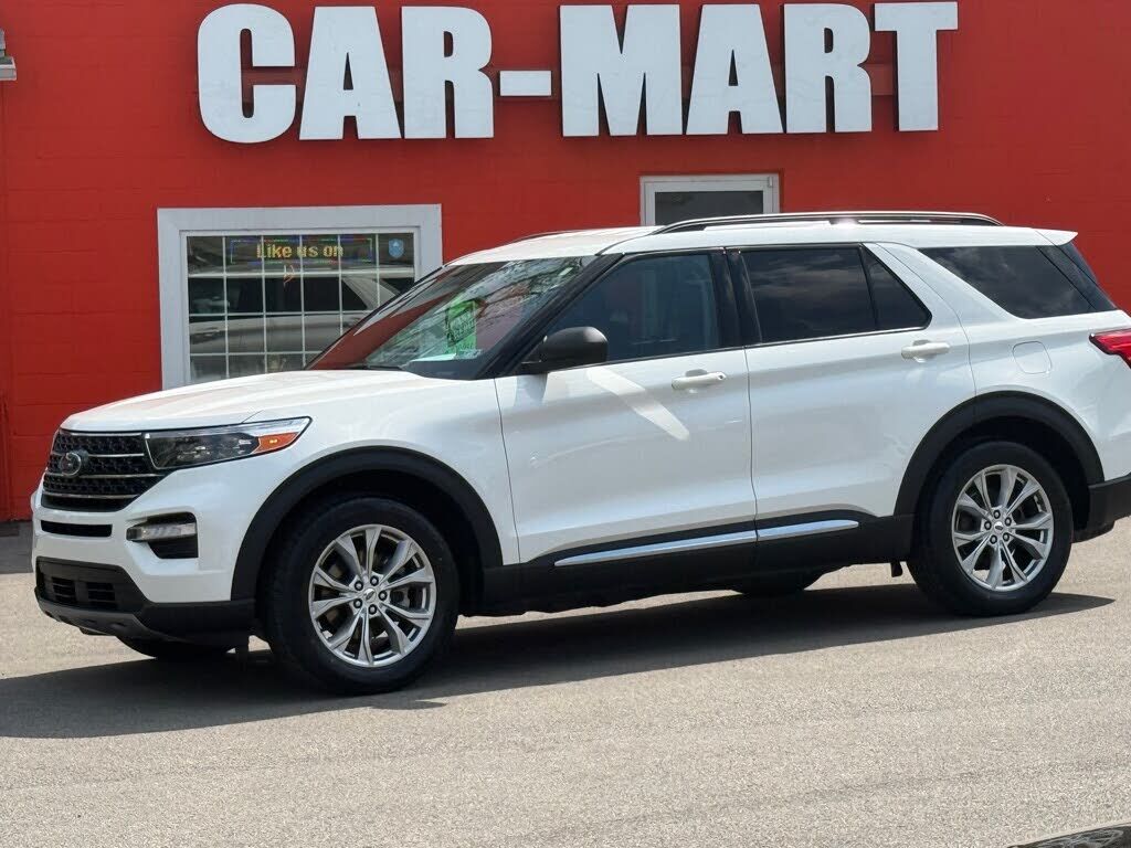 2021 FORD Explorer