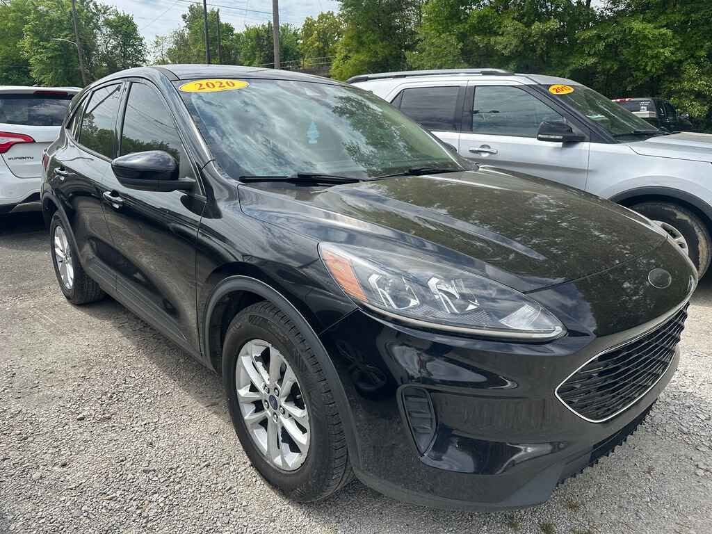 2020 FORD Escape
