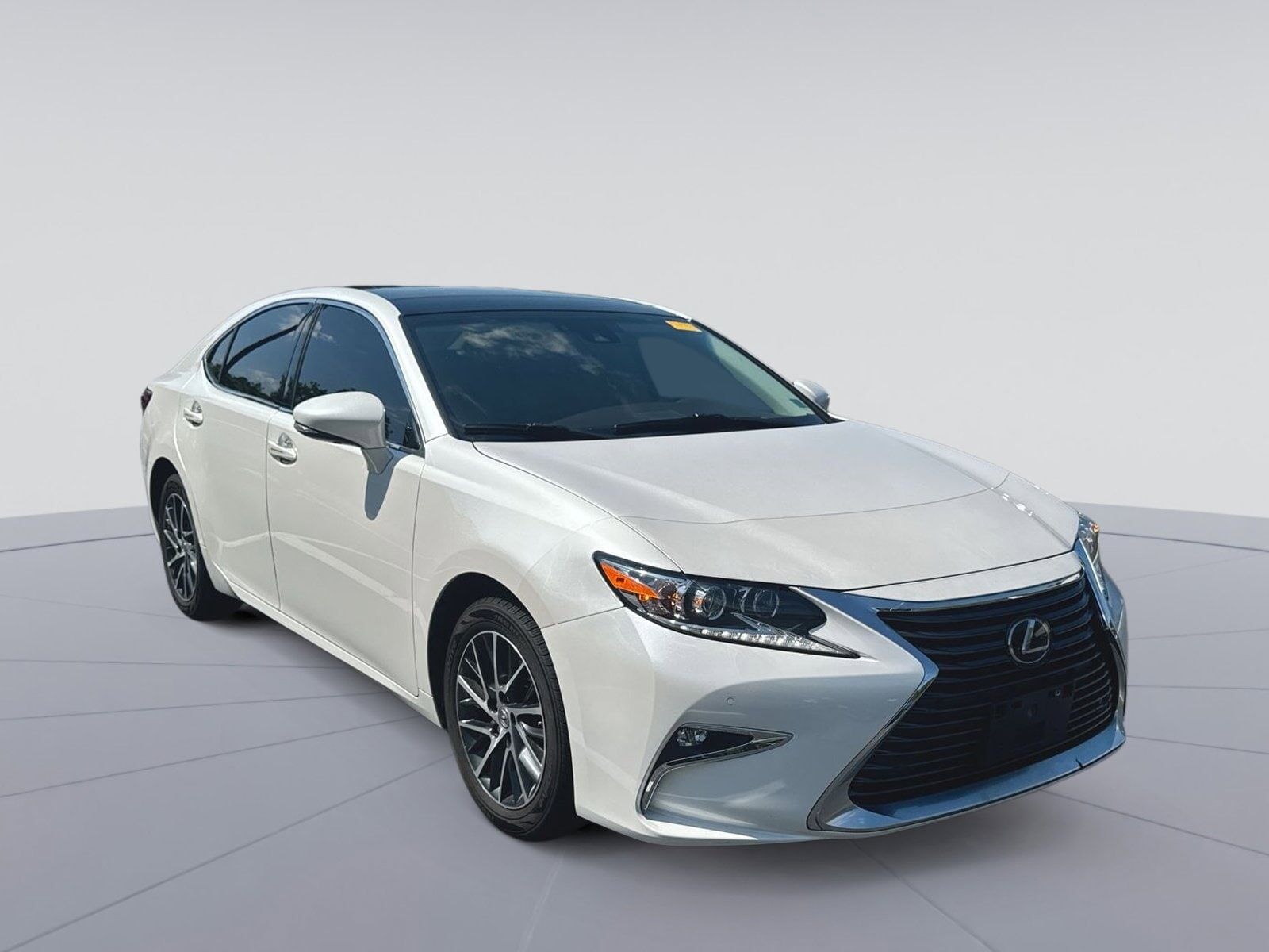2018 LEXUS ES