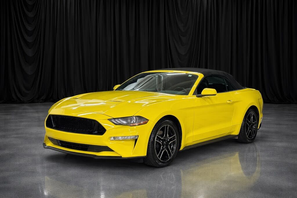 2021 FORD Mustang