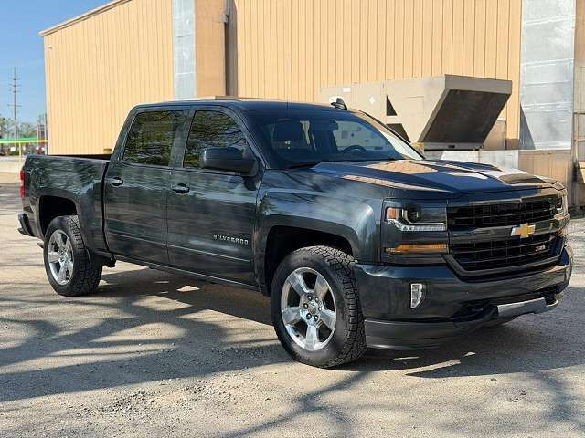 2017 CHEVROLET Silverado