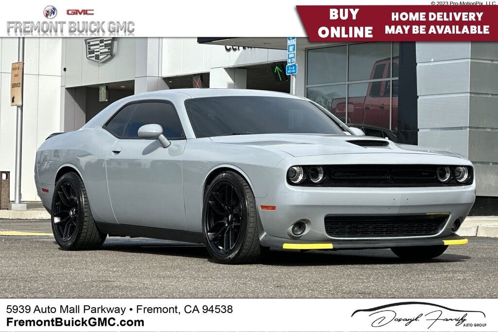 2021 DODGE Challenger